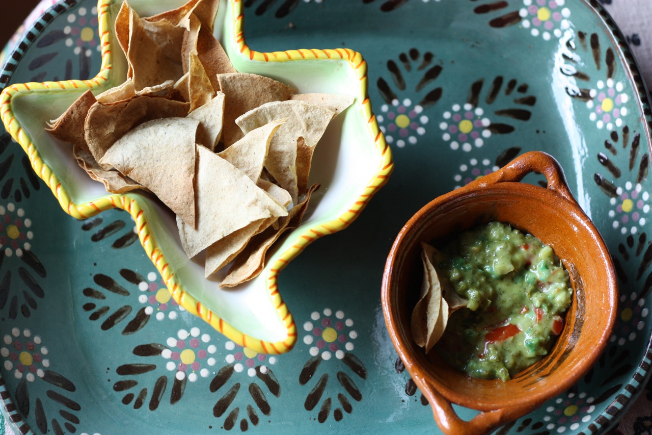 It helps if you have a Texas-shaped bowl to serve your totopos.