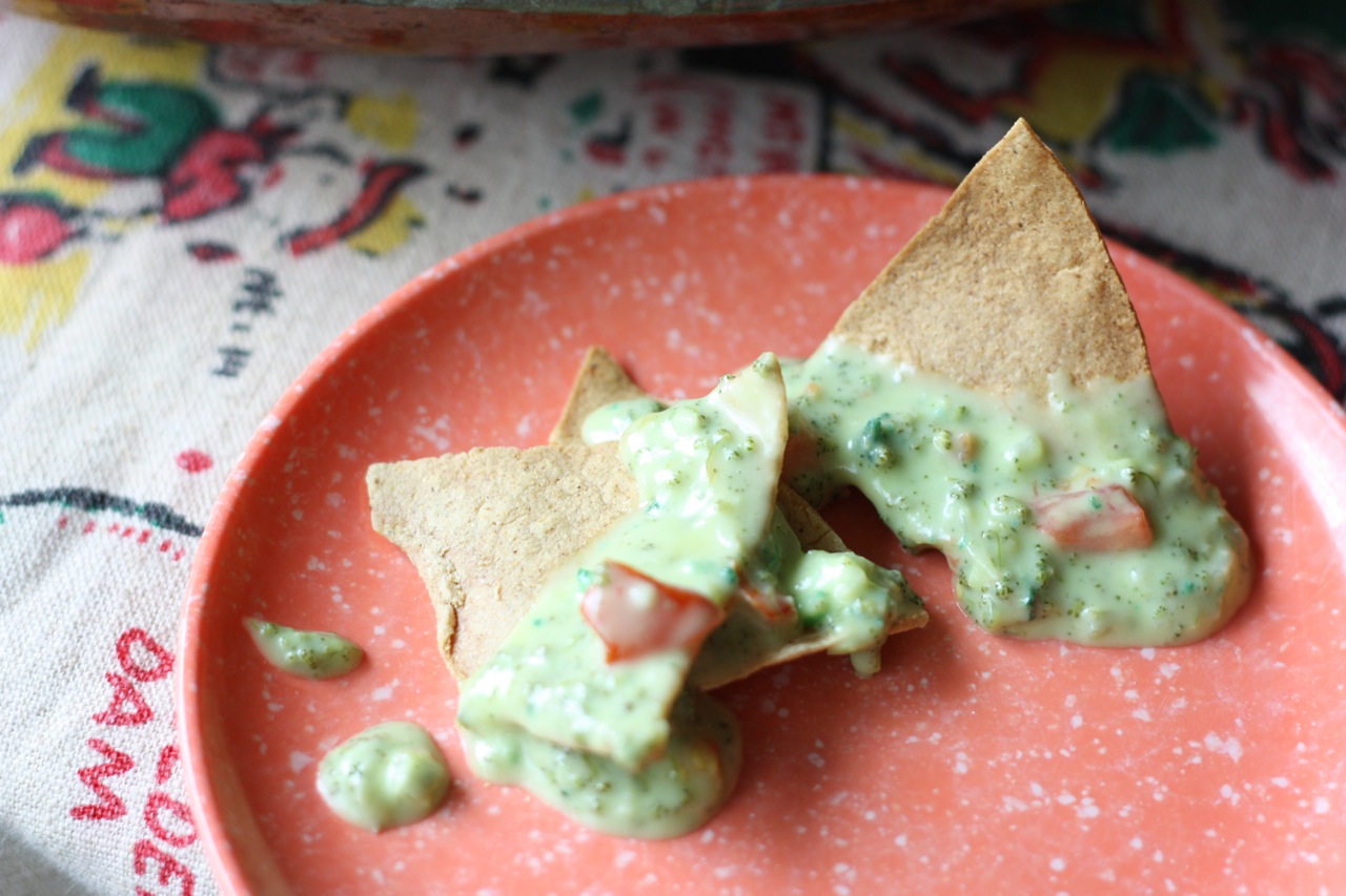 Green queso with real cheese, huazontles and chorizo verde