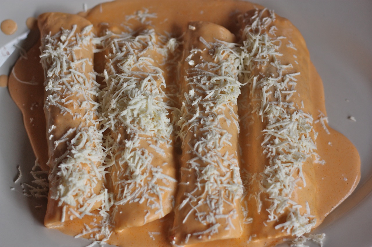 Enchiladas de nata
