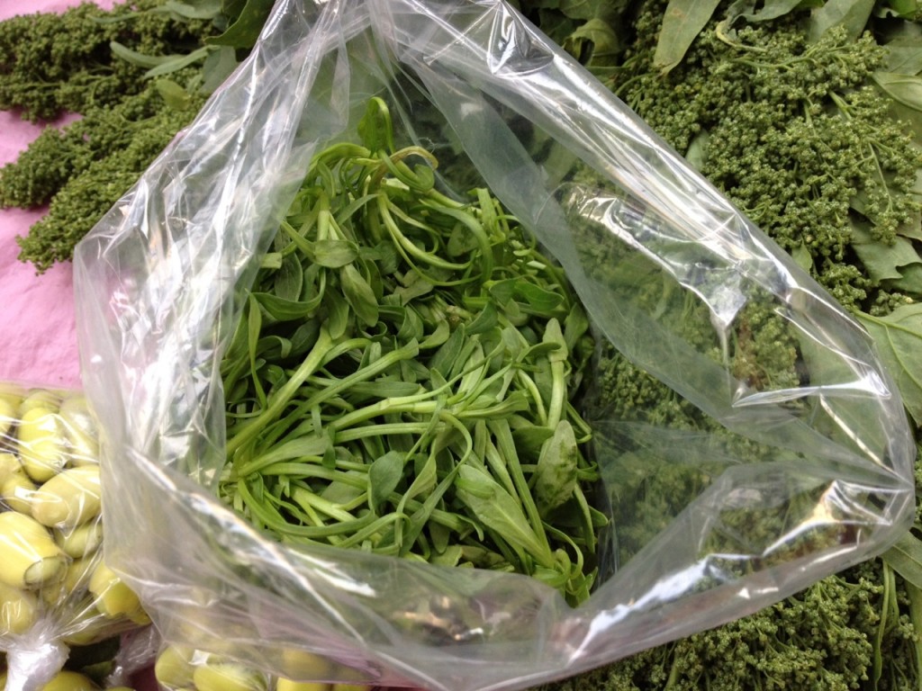 Chivitos at the Condesa Tianguis in Mexico City, Mexico